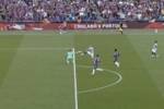 曼城冤😖亨德森屡神扑力保水晶宫夺冠，但其实24分钟就该罚下