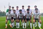 马德兴谈国青1-2韩国：上半场瞬间分心丢球，下半场围攻得势无果